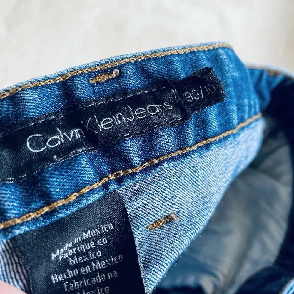 Calvin Klein Jeans Women's Bermuda Shorts Dark Wash Denim Cuffed Blue Size 10